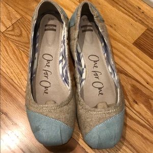 TOMS Ballet flats